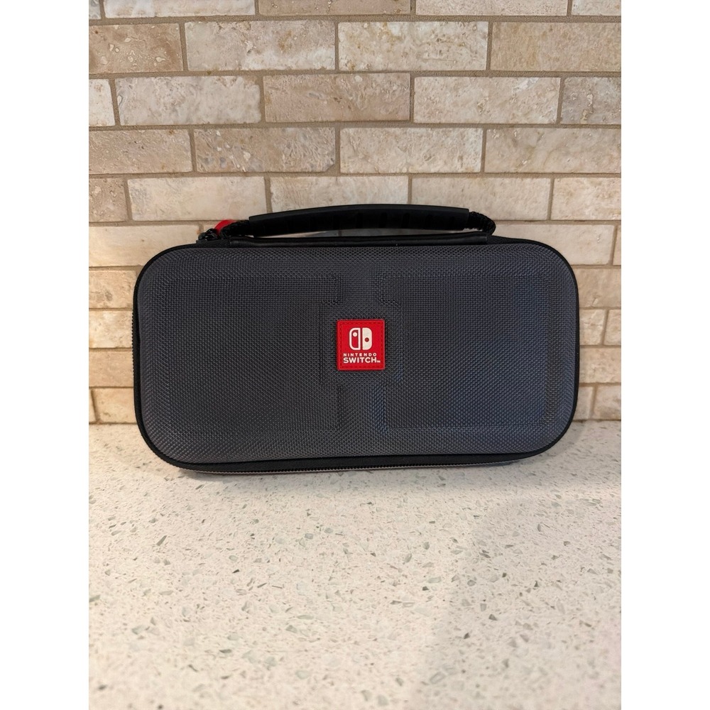 Official Nintendo Switch Deluxe Carrying‎ Case Travel Storage Case Black Red